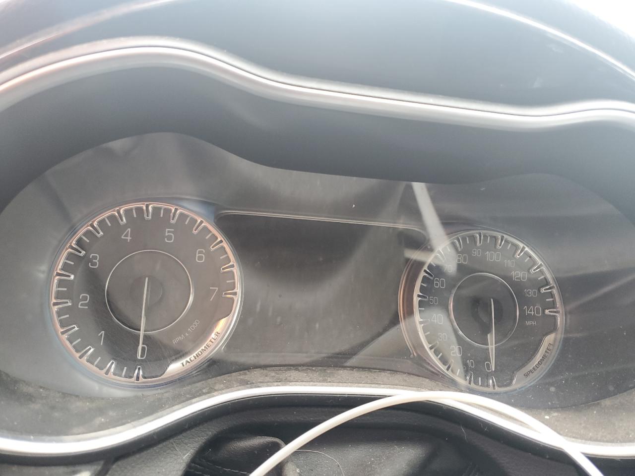 2015 Chrysler 200 C VIN: 1C3CCCCB1FN645551 Lot: 70598585