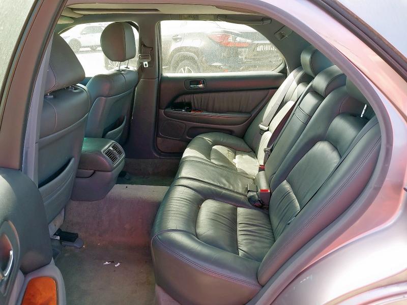 1999 LEXUS LS 