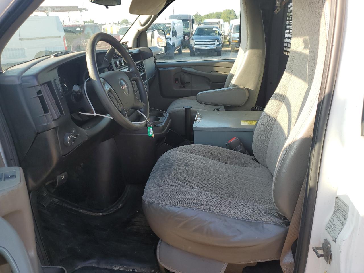 2014 GMC Savana G2500 VIN: 1GTW7FCA1E1906432 Lot: 69593375