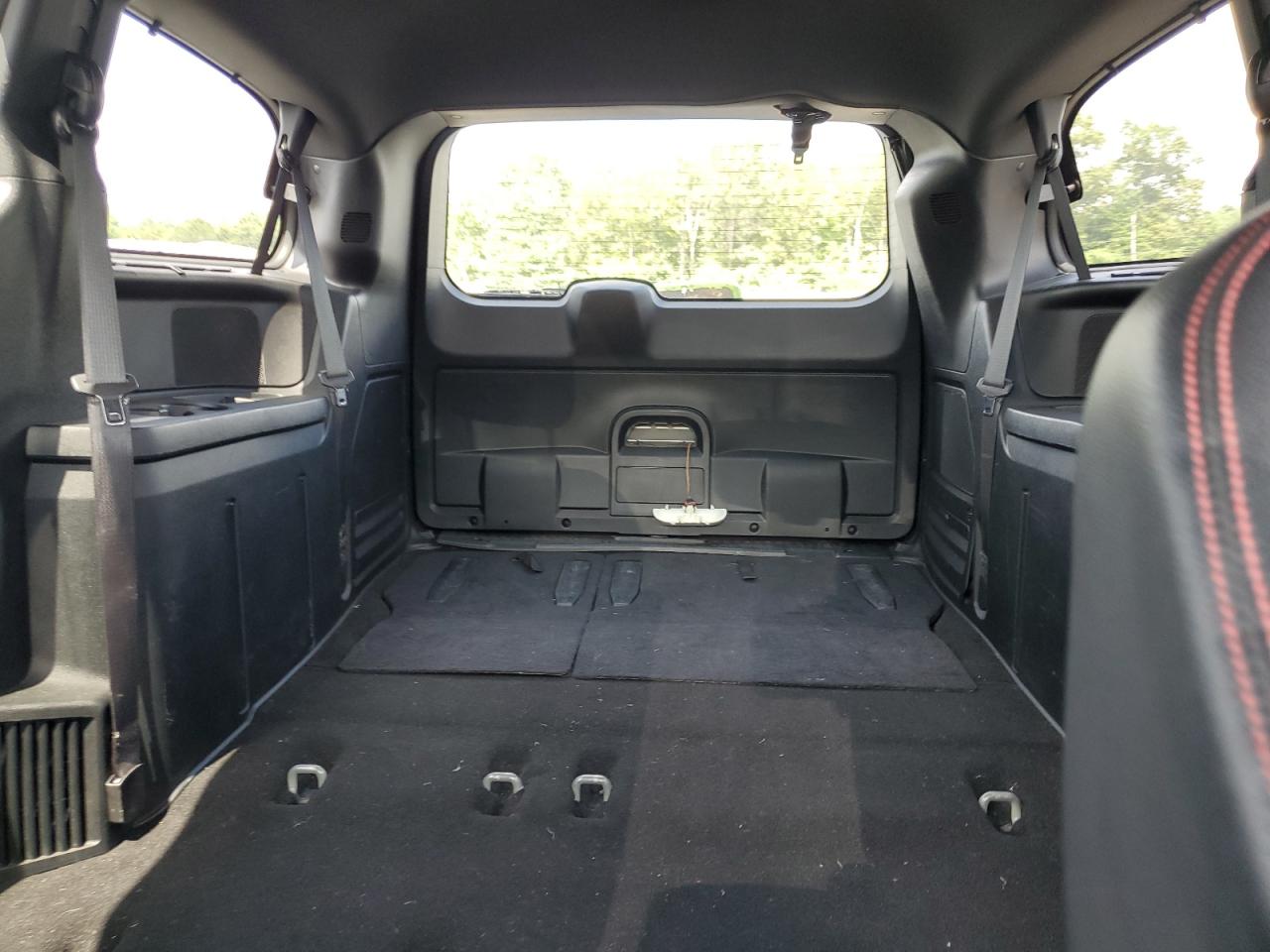 2016 Dodge Grand Caravan R/T VIN: 2C4RDGEG2GR349106 Lot: 70305195