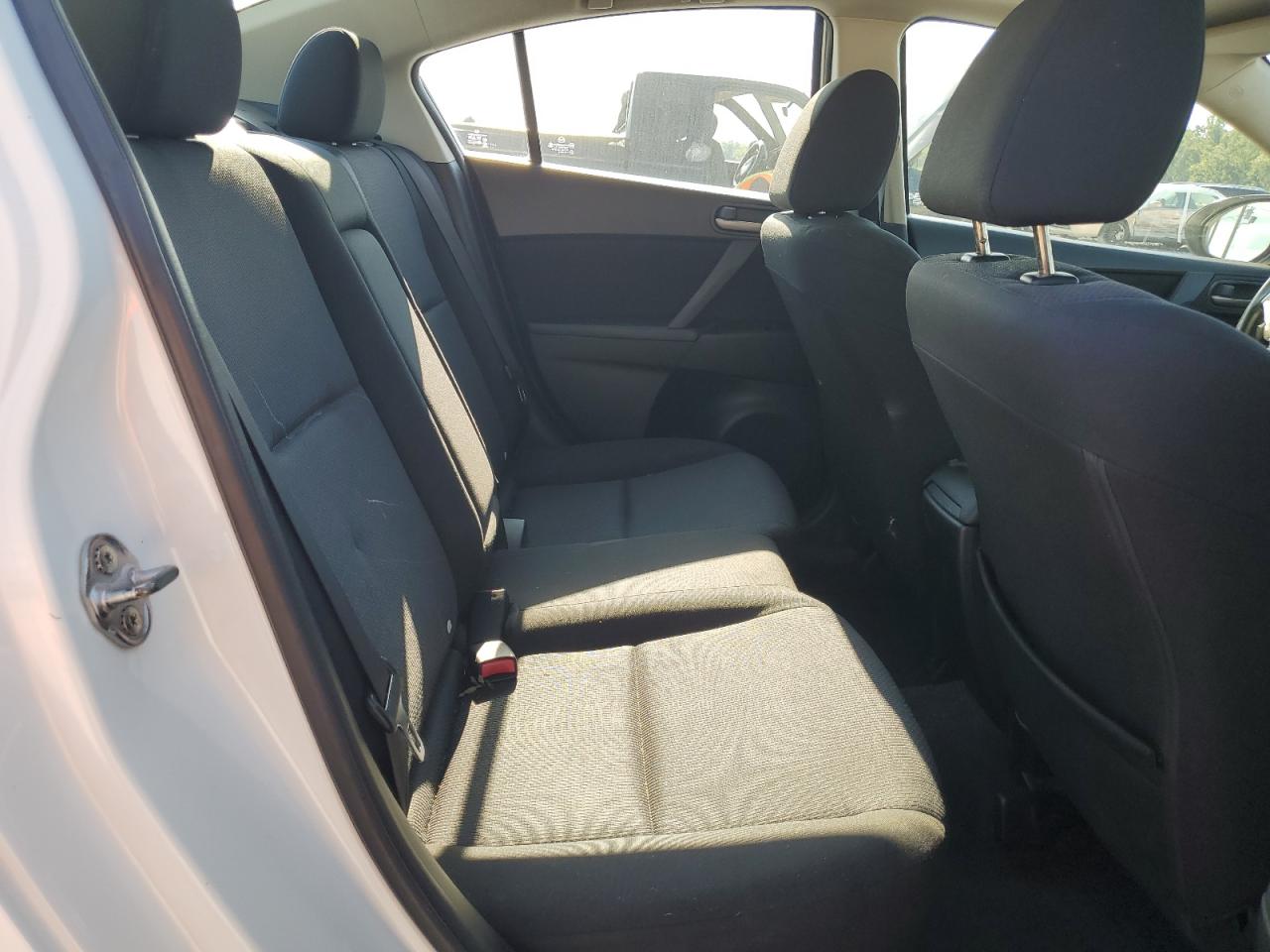 2011 Mazda 3 I VIN: JM1BL1VG2B1408086 Lot: 68023035