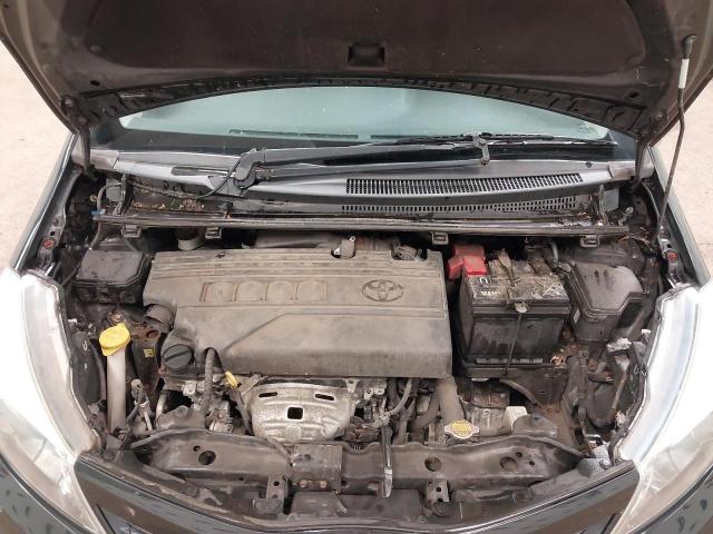2012 TOYOTA YARIS TR V