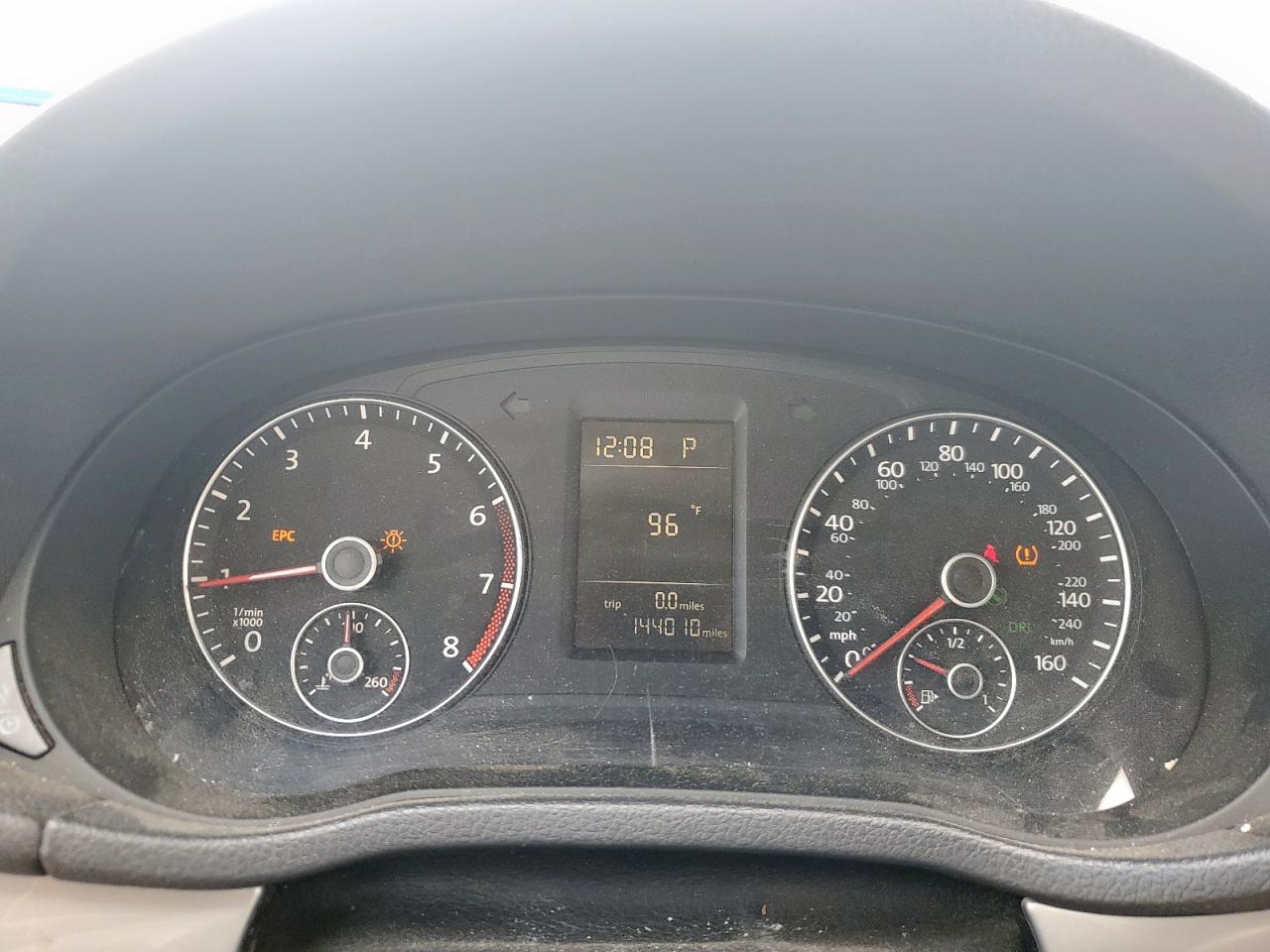 2013 Volkswagen Passat S VIN: 1VWAH7A36DC053799 Lot: 70747405