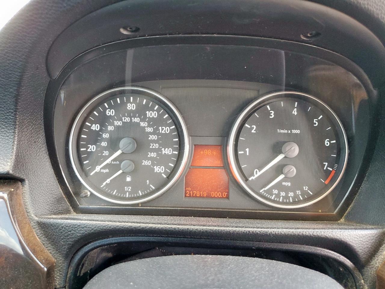 2006 BMW 325 I VIN: WBAVB13556PT08727 Lot: 70749945