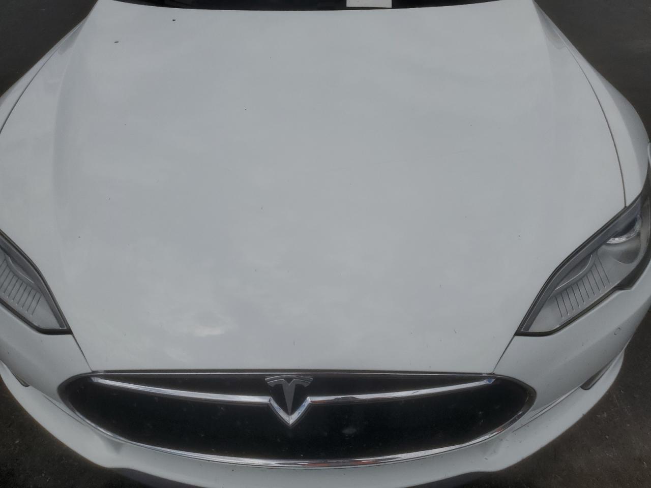 2014 Tesla Model S VIN: 5YJSA1H18EFP50408 Lot: 87446365