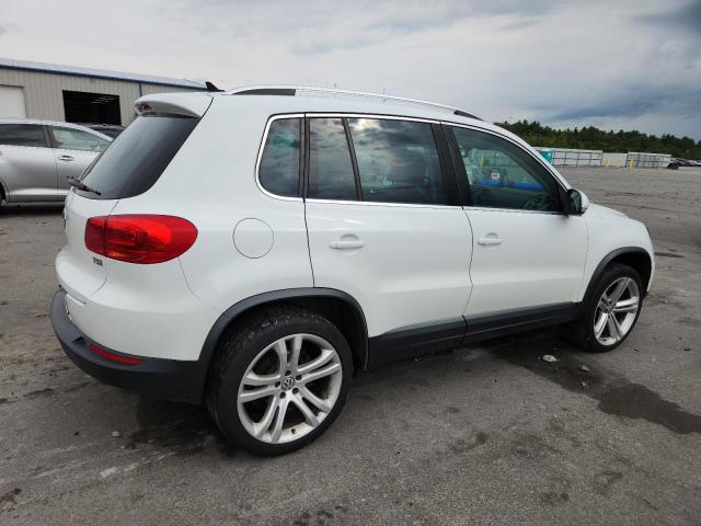 Паркетники VOLKSWAGEN TIGUAN 2016 Белы