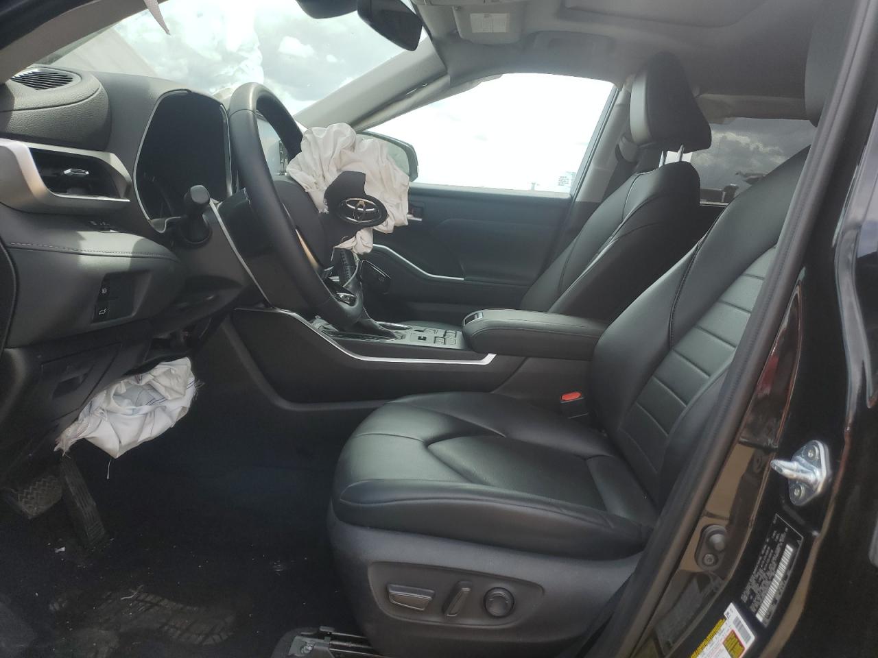 2021 Toyota Highlander Xle VIN: 5TDGZRBH1MS097109 Lot: 70659025