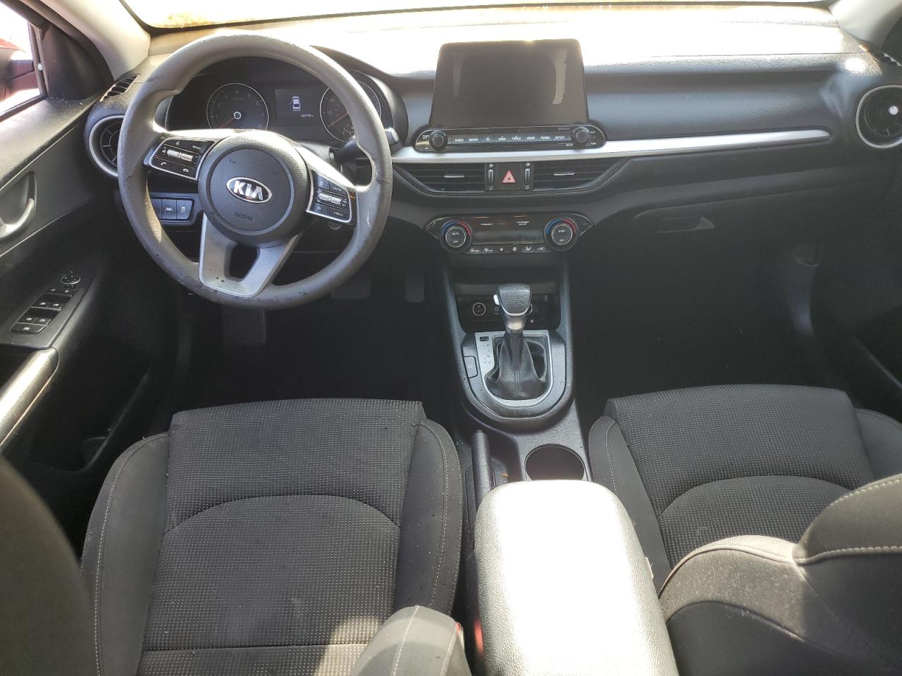 2019 Kia Forte Fe VIN: 3KPF24AD1KE041924 Lot: 70440155