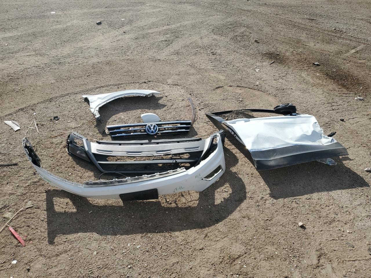 2018 Volkswagen Tiguan Sel Premium VIN: 3VV4B7AX3JM007282 Lot: 68905695