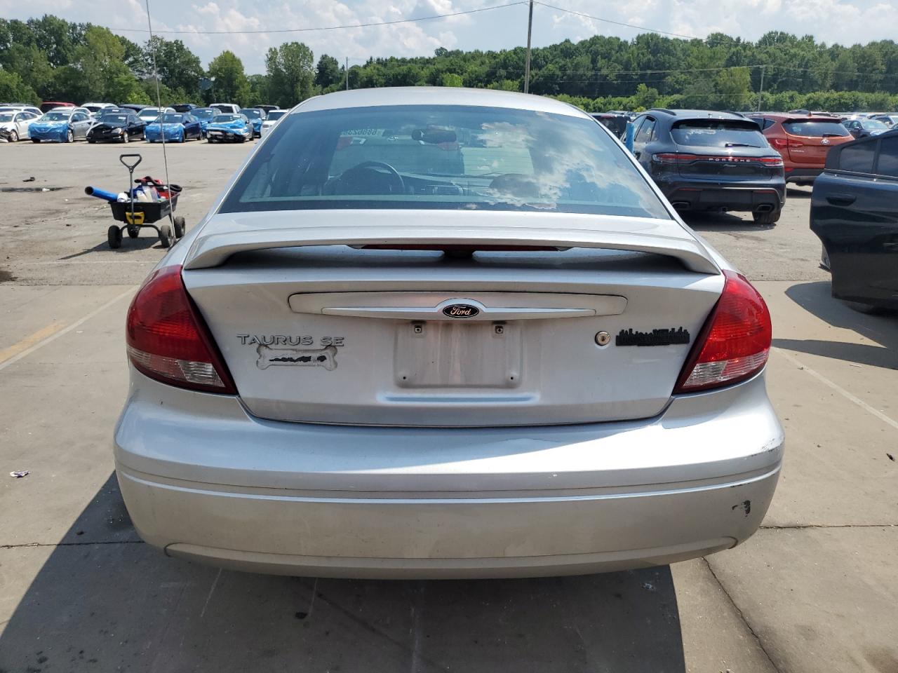 2004 Ford Taurus Ses VIN: 1FAHP55S64G148159 Lot: 68862385