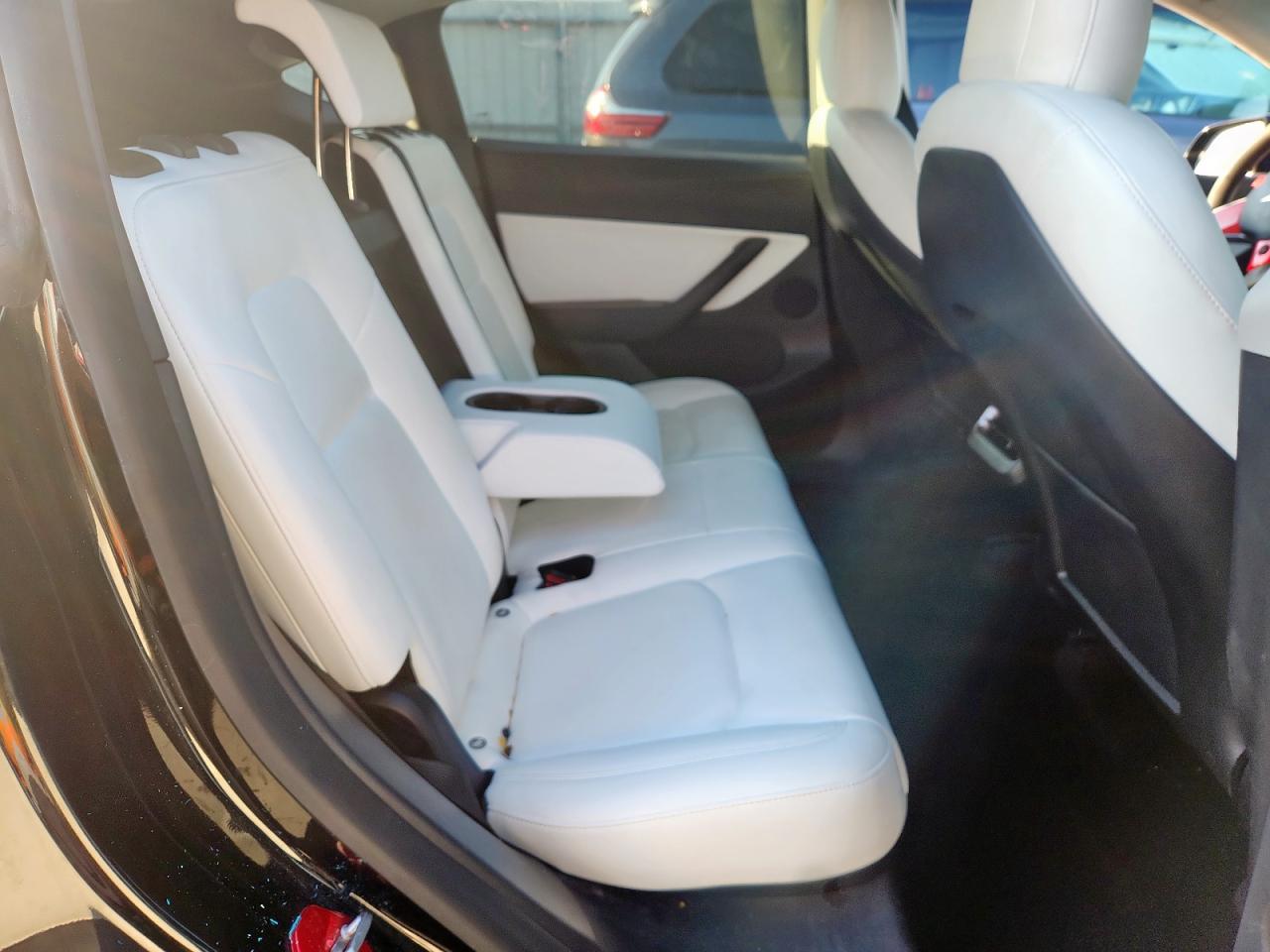 2021 Tesla Model Y VIN: 5YJYGDEE7MF228756 Lot: 68326725