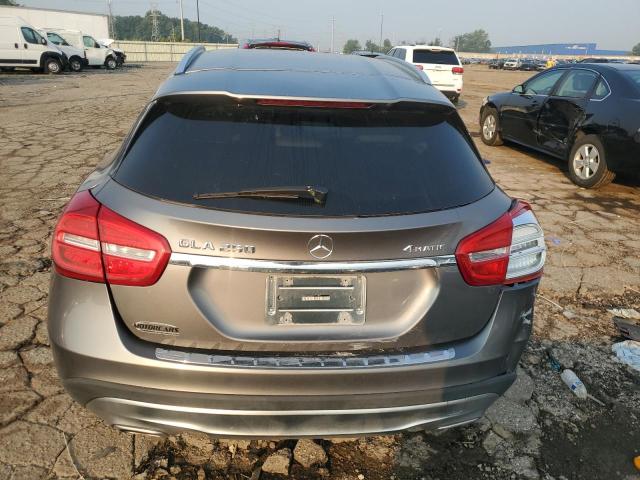  MERCEDES-BENZ GLA-CLASS 2015 Szary
