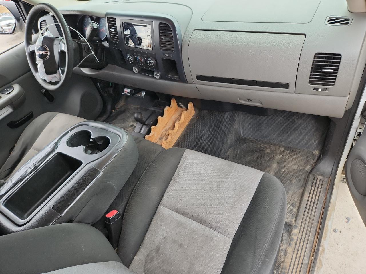 2008 GMC Sierra K1500 VIN: 1GTEK14C58Z325874 Lot: 70578925