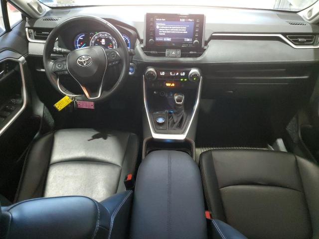  TOYOTA RAV4 2020 Серебристый