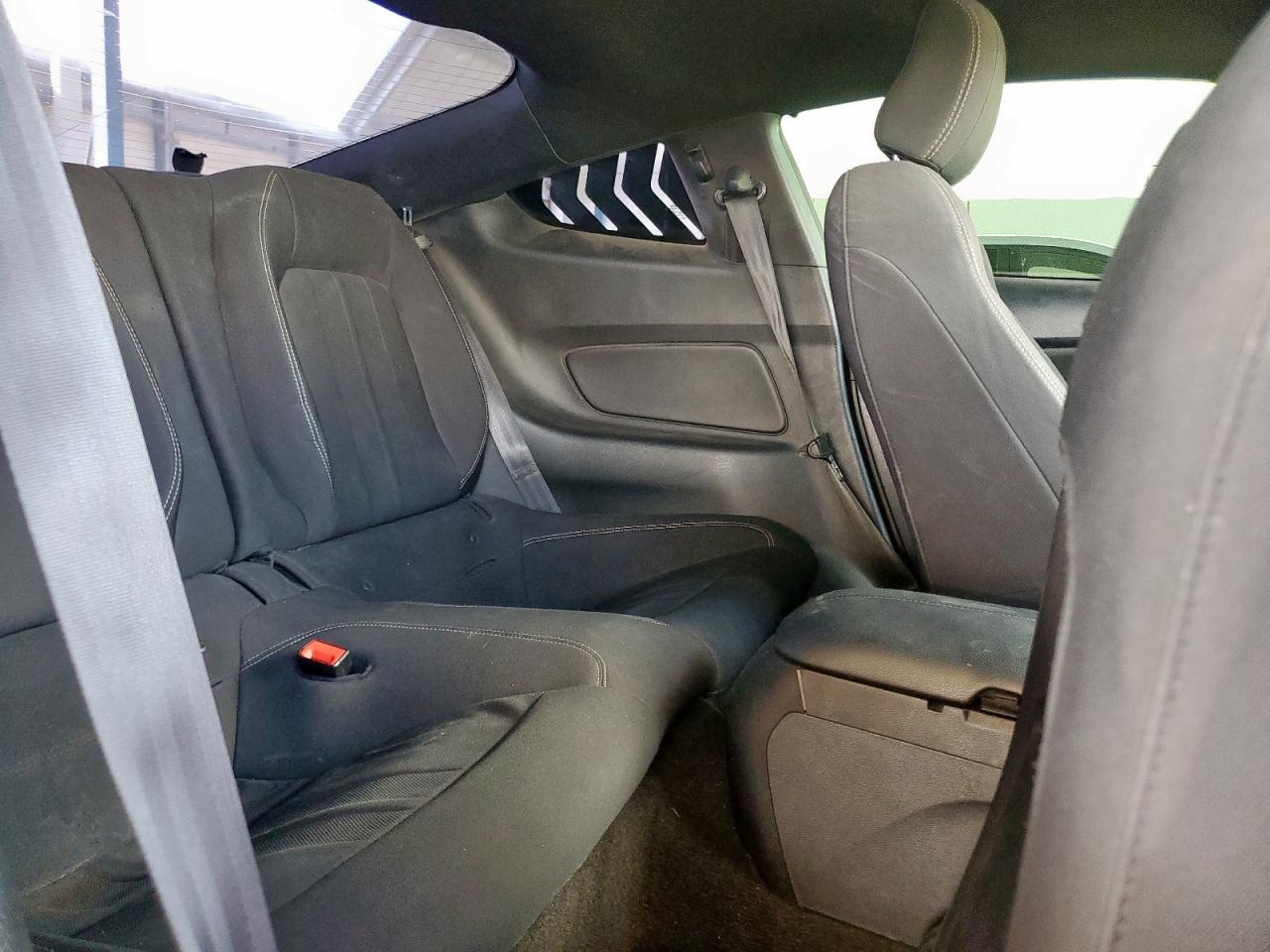 2018 Ford Mustang VIN: 1FA6P8TH0J5175865 Lot: 70876045