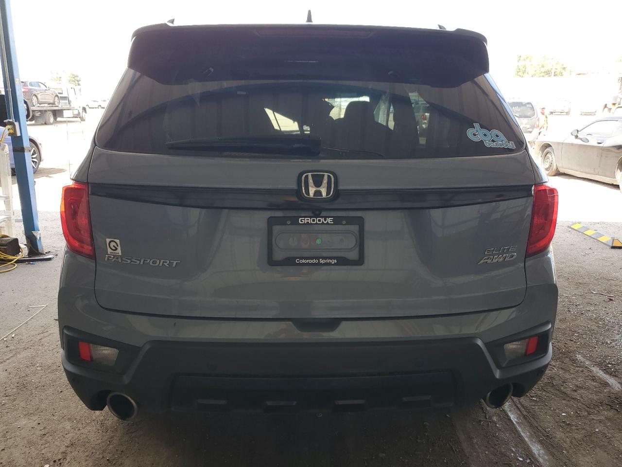 2023 Honda Passport Elite VIN: 5FNYF8H01PB000685 Lot: 70136565