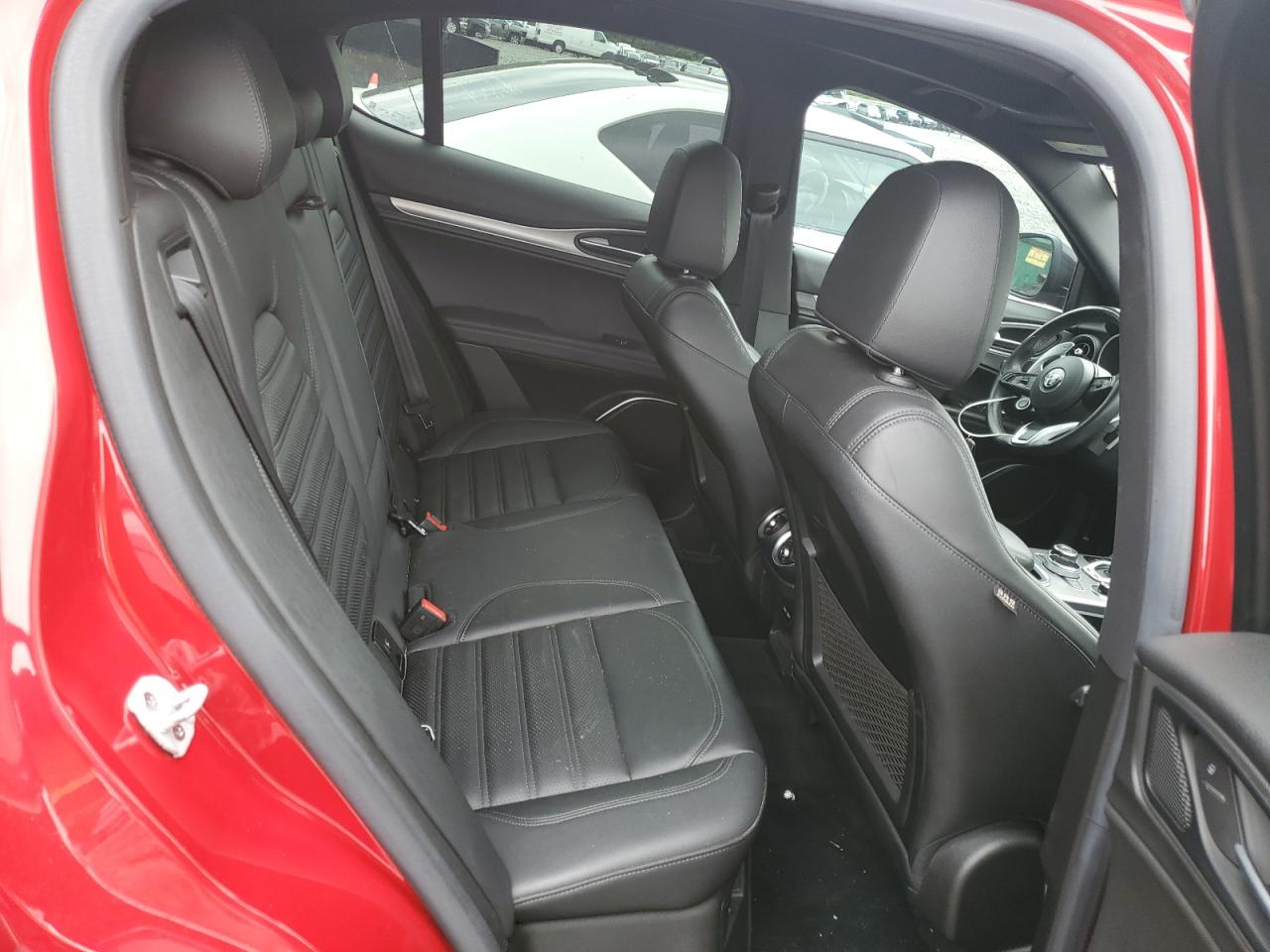 2020 Alfa Romeo Stelvio Ti VIN: ZASPAKBN2L7C93936 Lot: 68960085