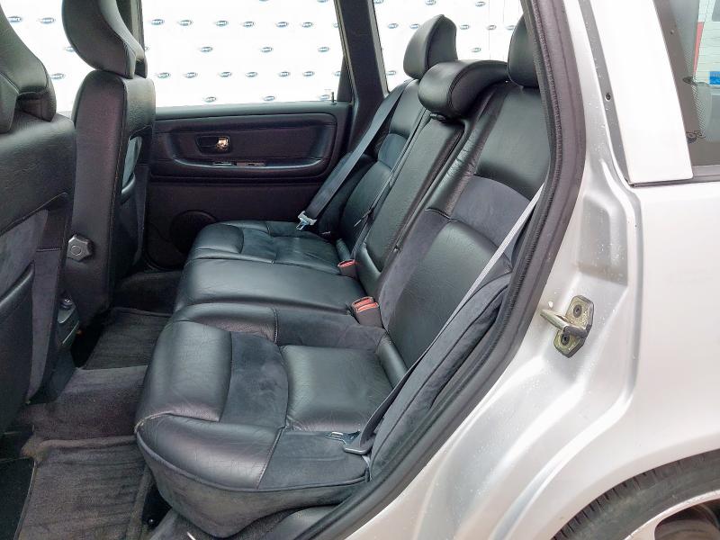 1999 VOLVO V70 SE T5