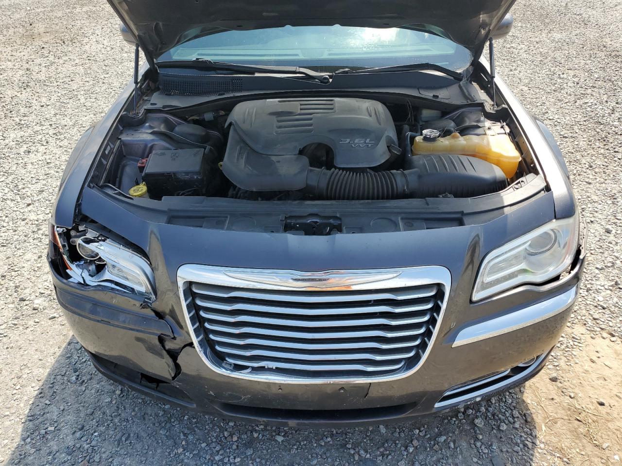 2014 Chrysler 300 VIN: 2C3CCARGXEH260357 Lot: 69888735