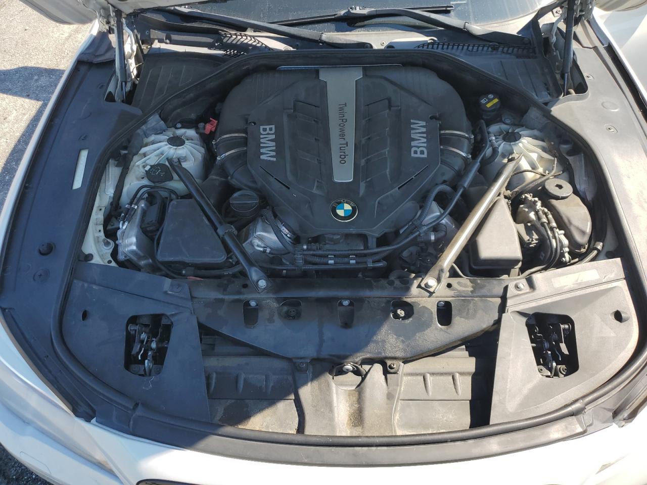 2015 BMW 750 Xi VIN: WBAYB6C55FD225245 Lot: 69521095