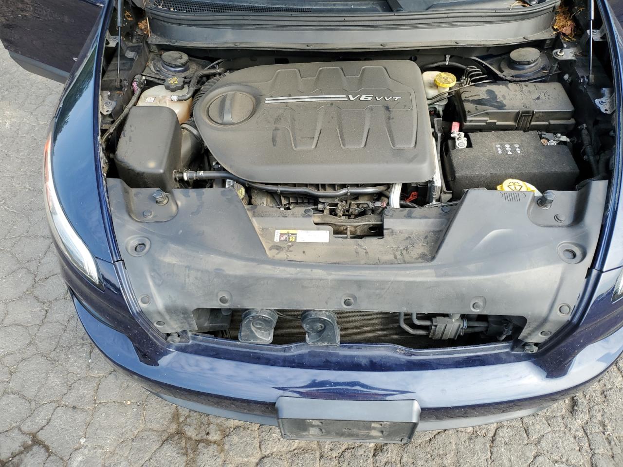 2016 Jeep Cherokee Latitude VIN: 1C4PJMCS5GW263236 Lot: 70124145