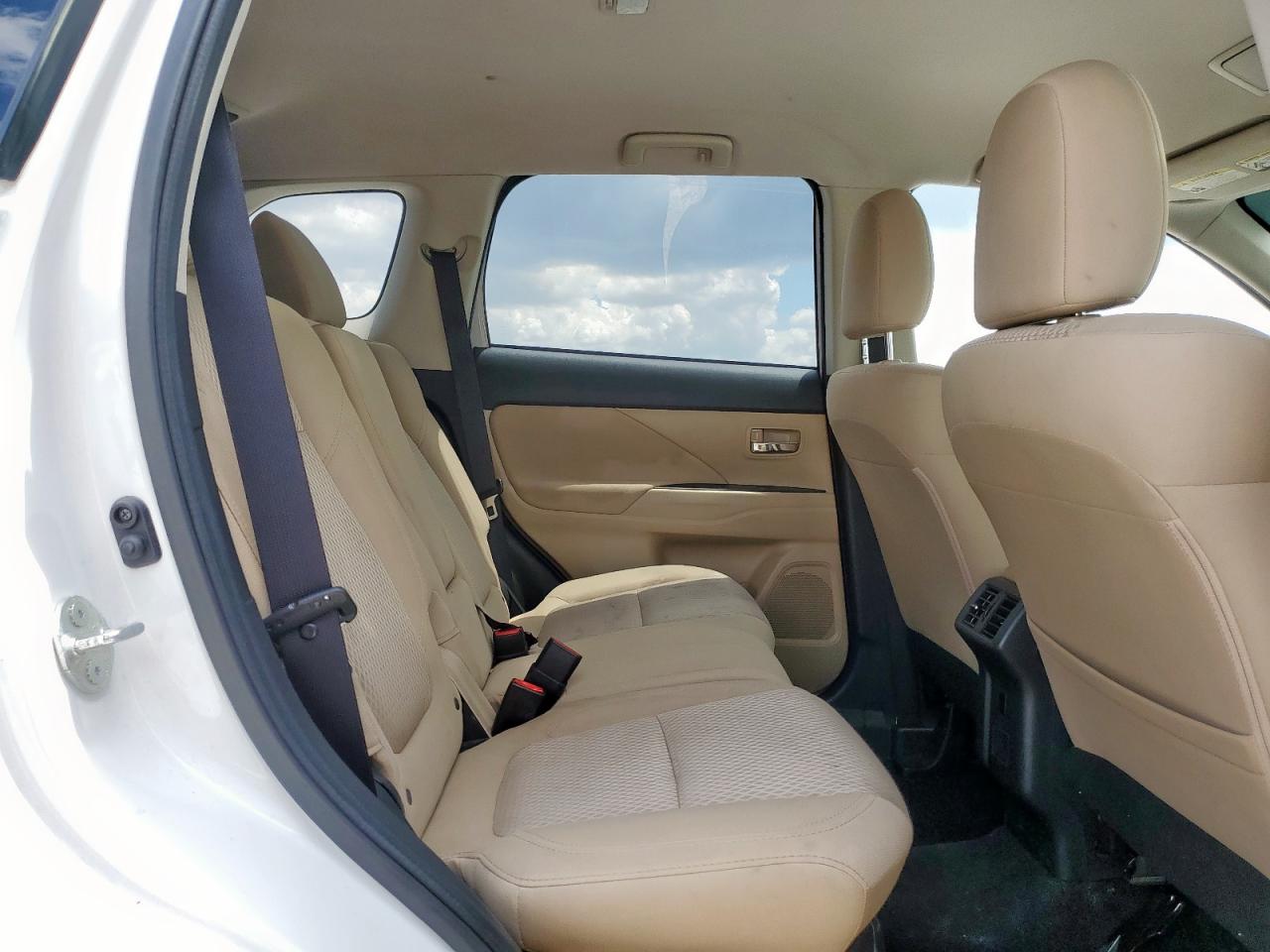 2020 Mitsubishi Outlander Es VIN: JA4AD2A31LZ013623 Lot: 68394465