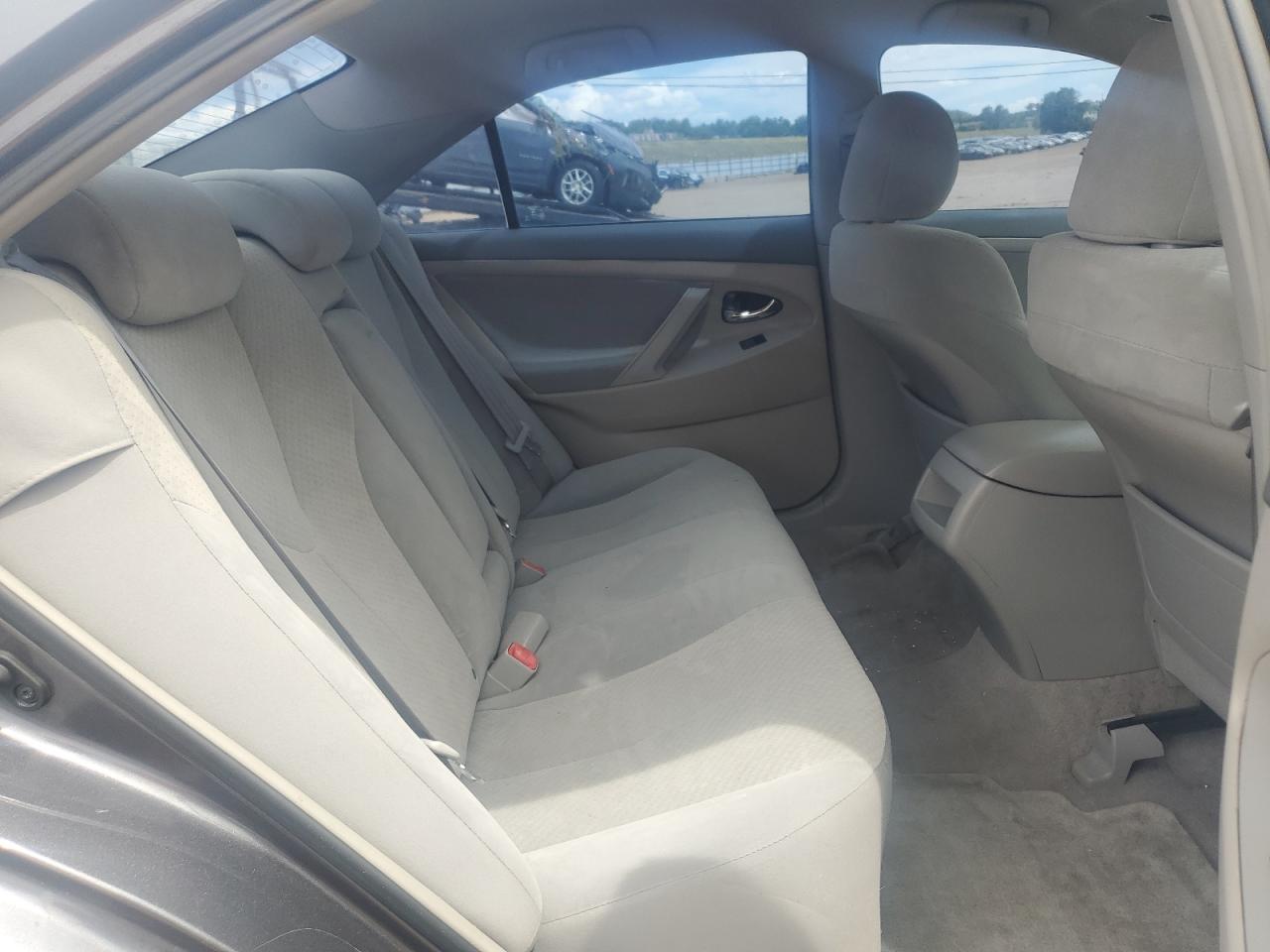 2009 Toyota Camry Base VIN: 4T1BE46K69U350115 Lot: 68016315