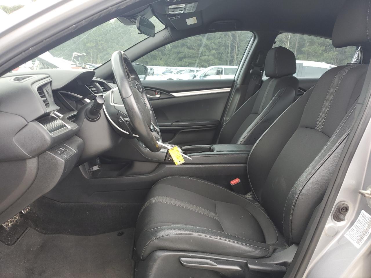 2019 Honda Civic Sport VIN: 19XFC2F83KE040335 Lot: 69406335