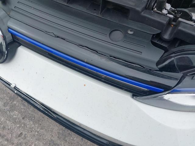 2024 VOLKSWAGEN GOLF R TSI