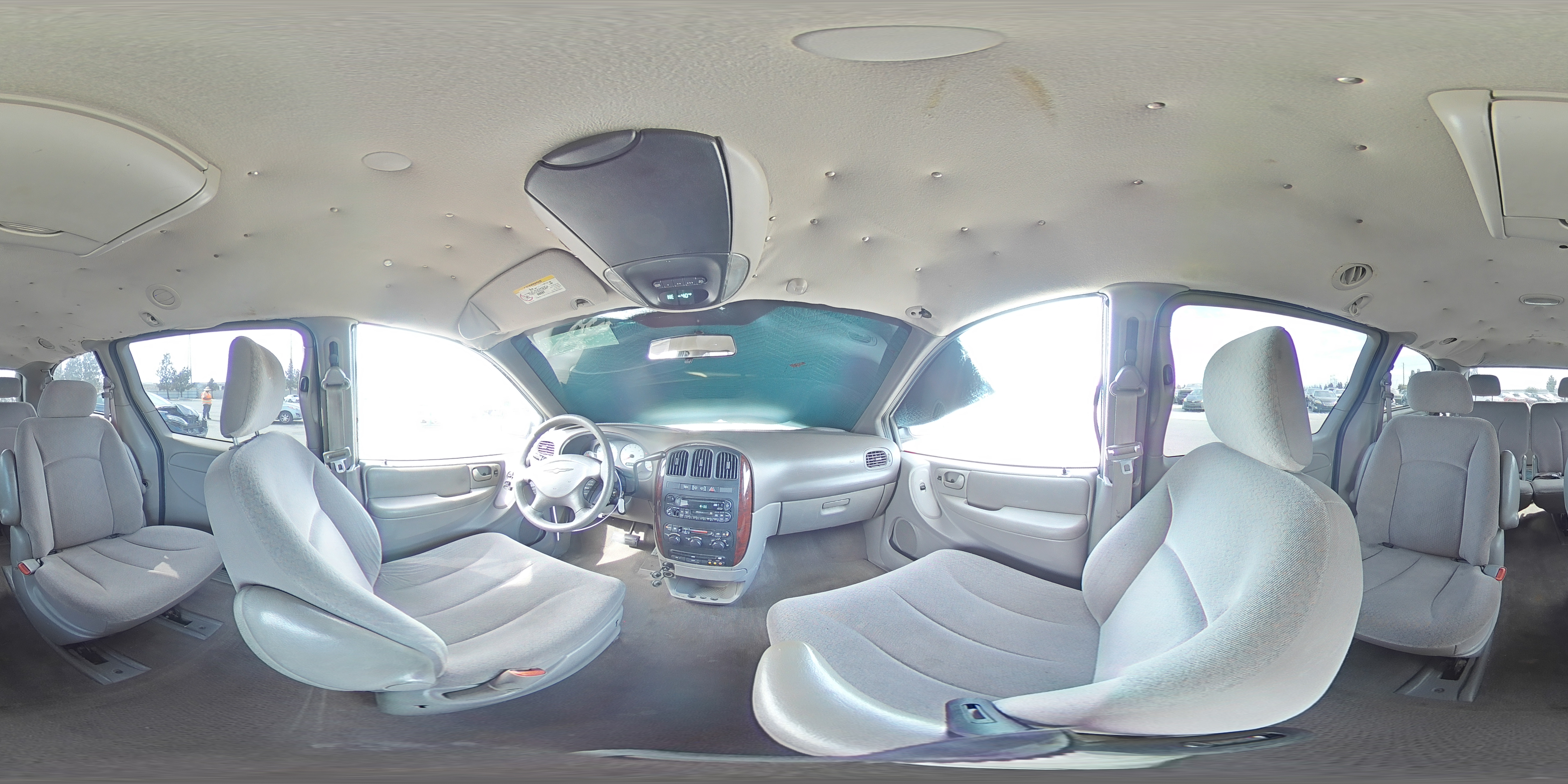 2003 Chrysler Town & Country Lx VIN: 2C4GP44333R323734 Lot: 70005545