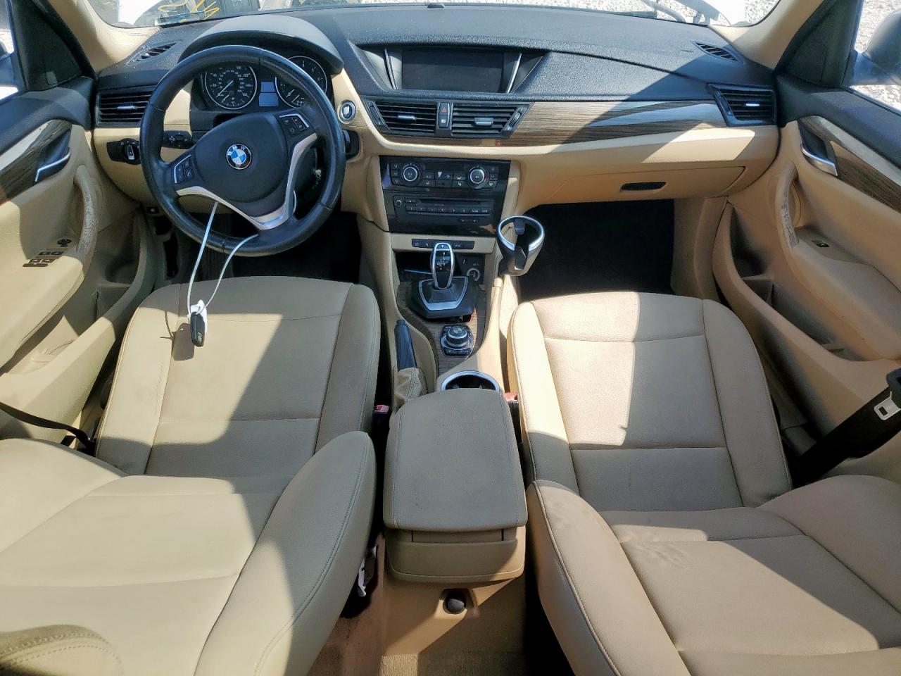 2014 BMW X1 Sdrive28I VIN: WBAVM1C56EVW49865 Lot: 68917015