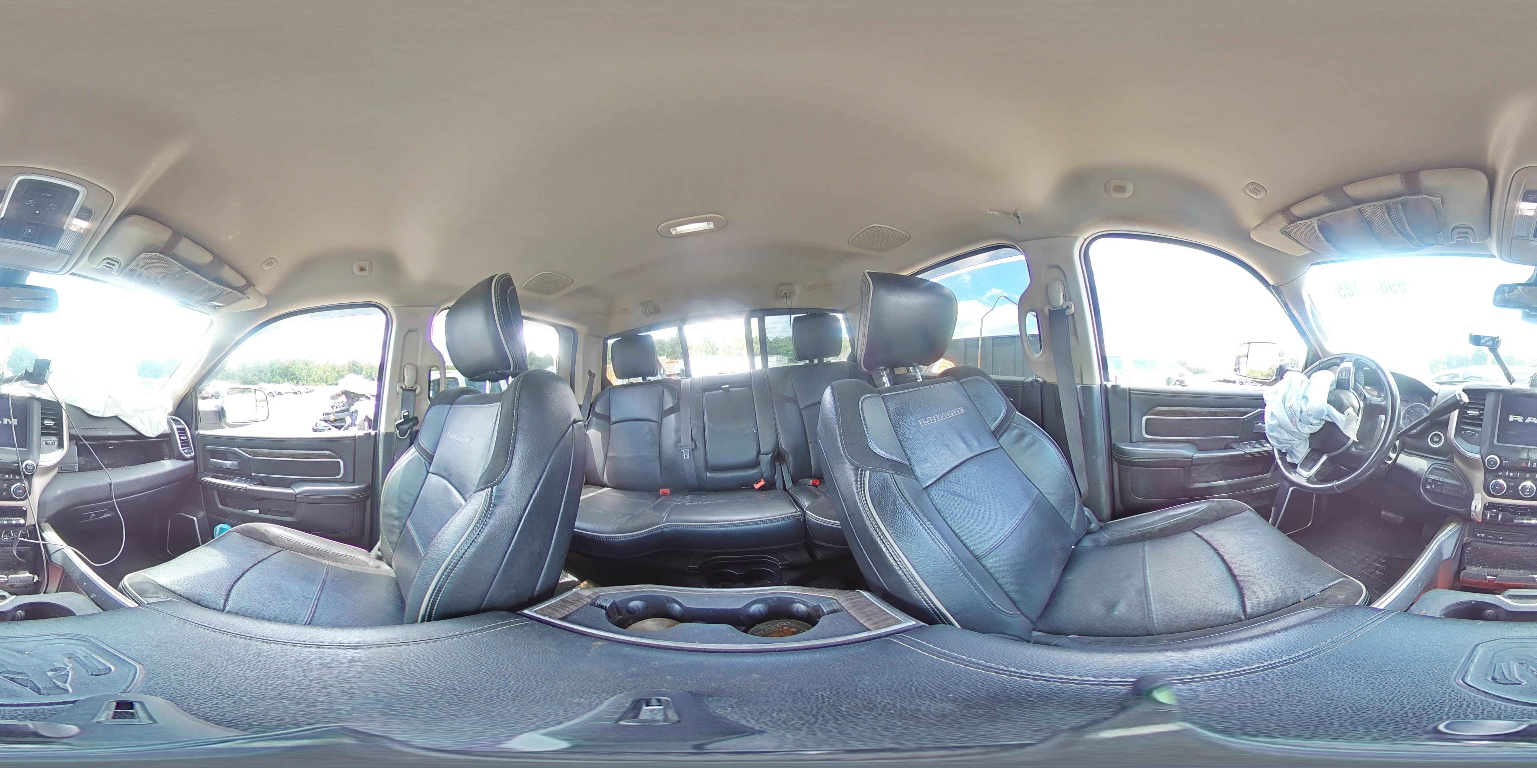 2019 Ram 3500 Laramie VIN: 3C63RRJL3KG718082 Lot: 69877185