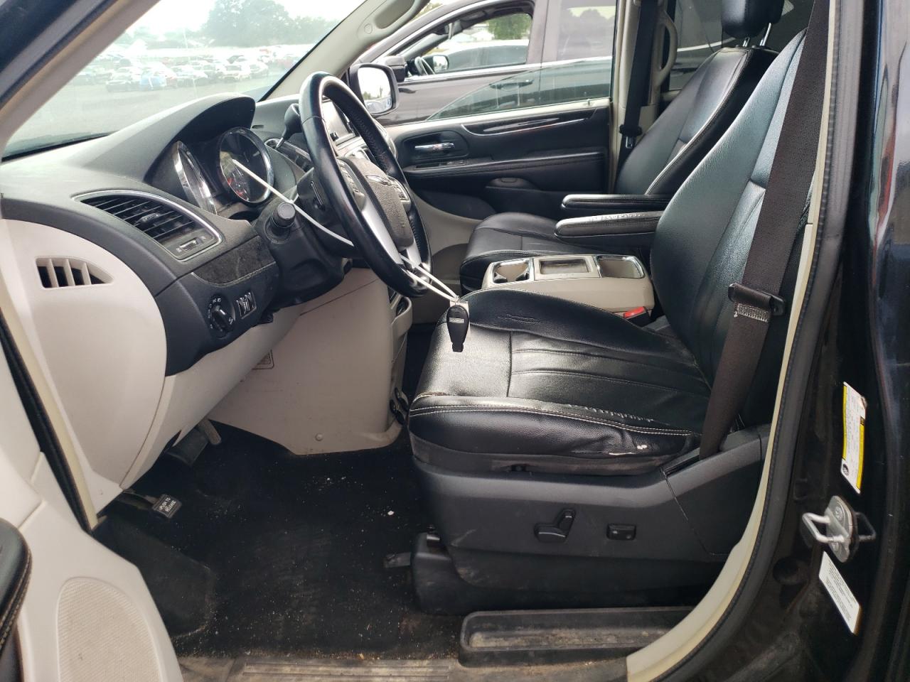 2014 Chrysler Town & Country Touring VIN: 2C4RC1BG0ER313464 Lot: 69517955