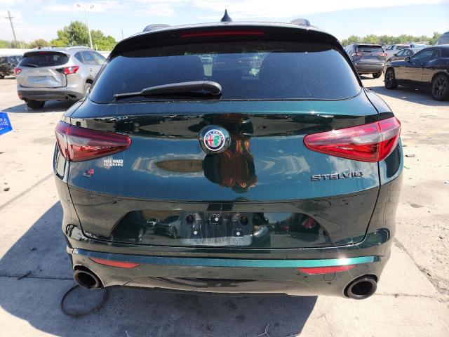  ALFA ROMEO STELVIO 2020 Зеленый