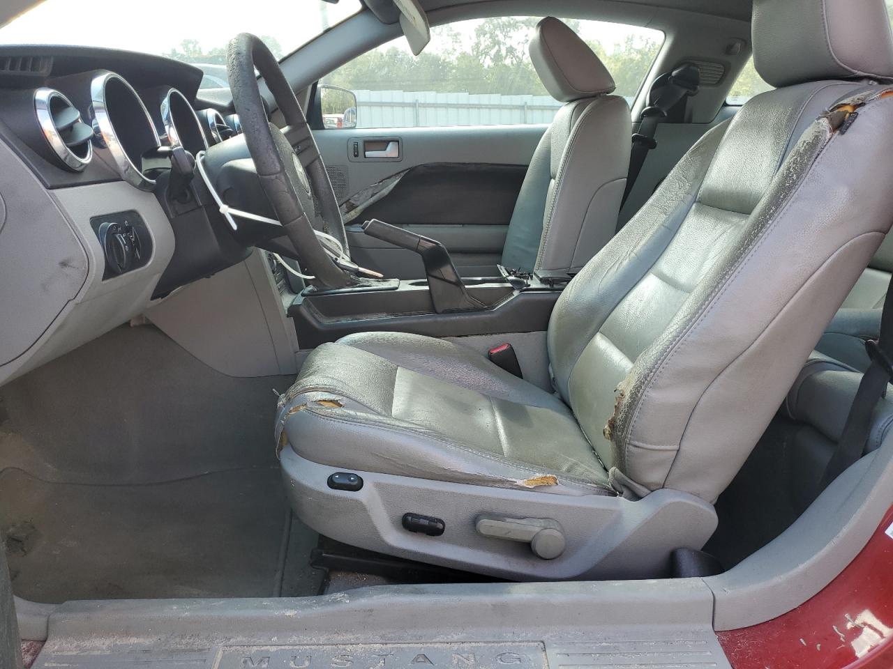 2008 Ford Mustang VIN: 1ZVHT80N785133063 Lot: 63800785