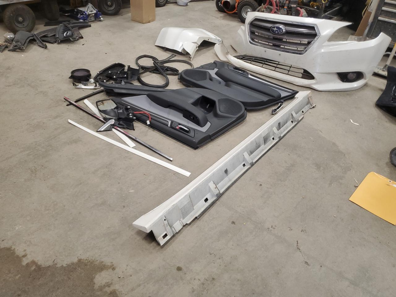 4S3BNAS63H3046398 2017 Subaru Legacy Sport