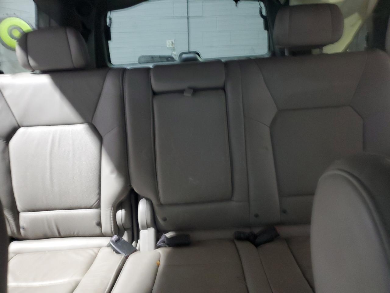 2010 Honda Pilot Touring VIN: 5FNYF4H98AB020849 Lot: 68003495