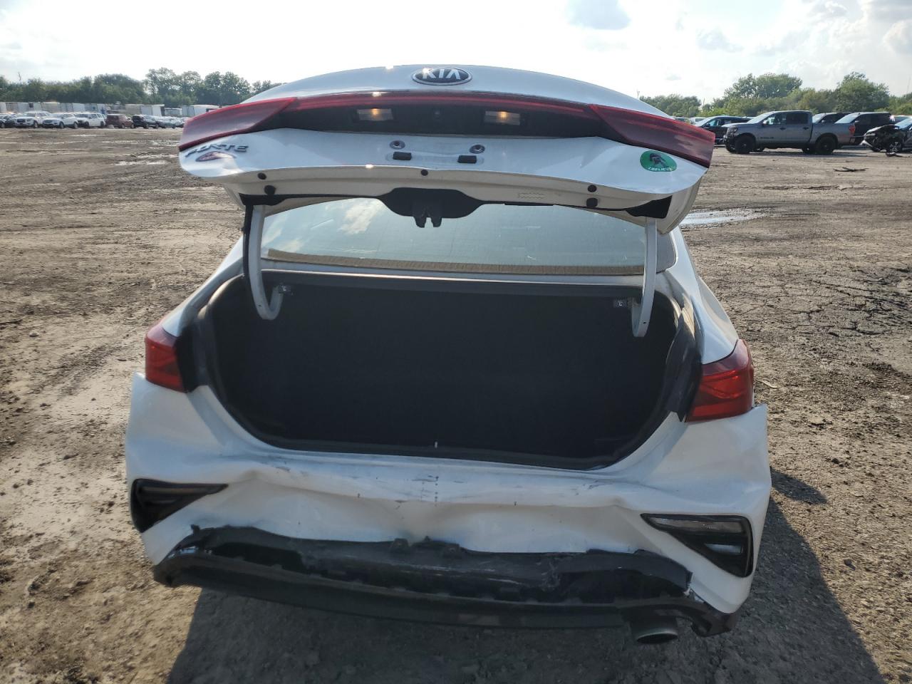 2019 Kia Forte Fe VIN: 3KPF24AD4KE112419 Lot: 68673255