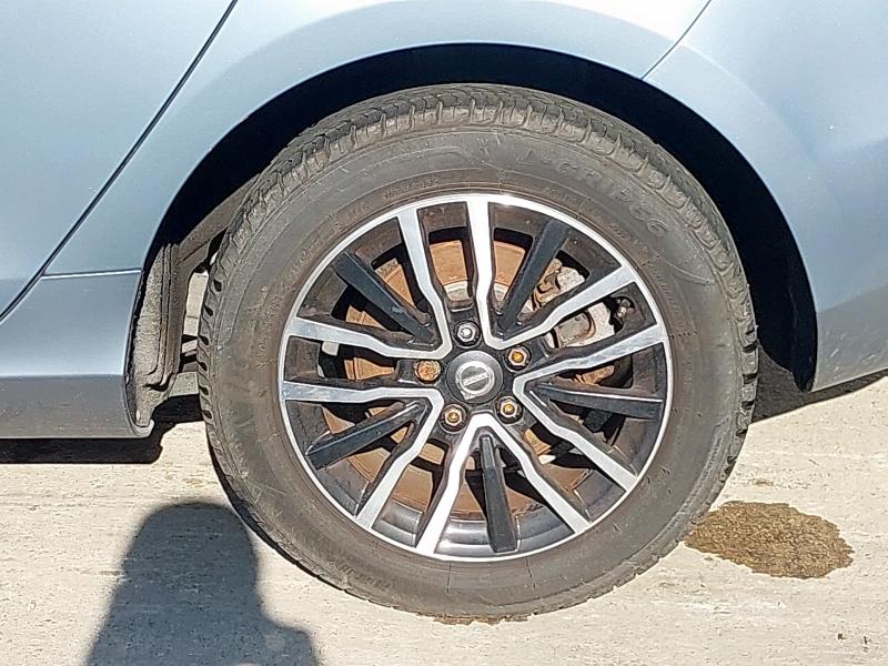 2018 VOLVO V40 MOMENTUM NAV + D4 