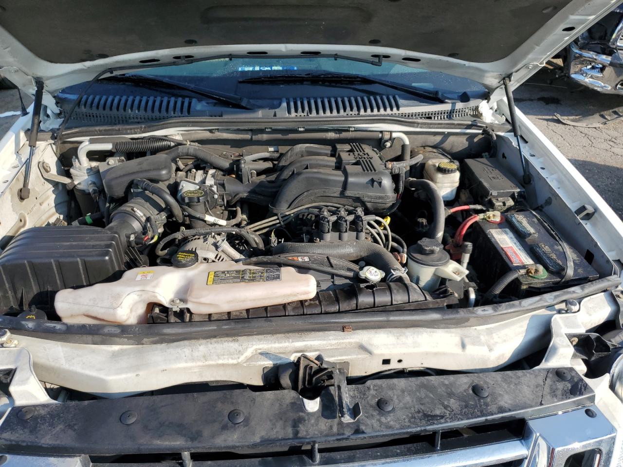 2008 Ford Explorer Eddie Bauer VIN: 1FMEU74E38UB10064 Lot: 69286755