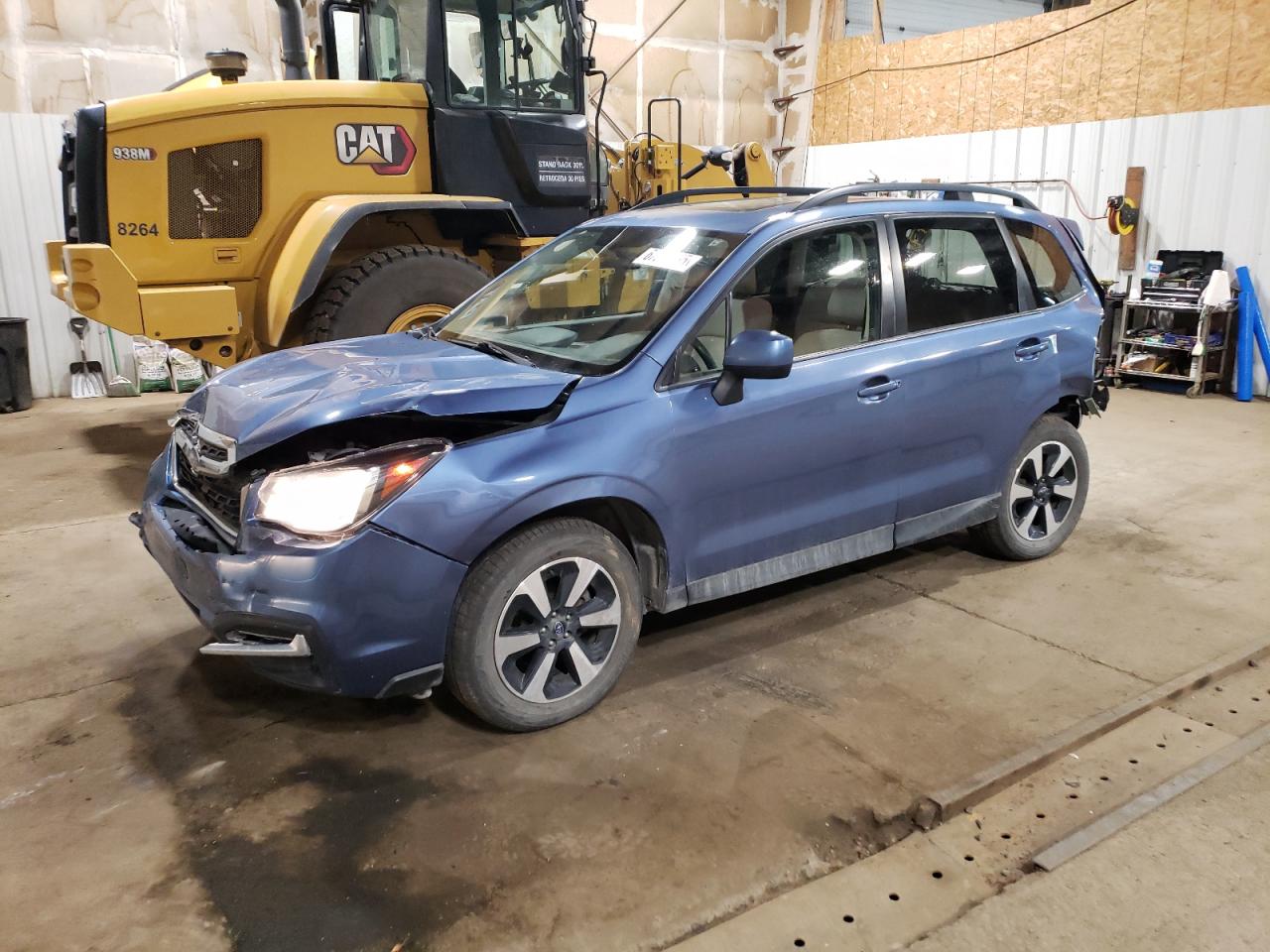 2017 Subaru Forester 2.5I Premium blue suv gas JF2SJAECXHH411063 photo #1