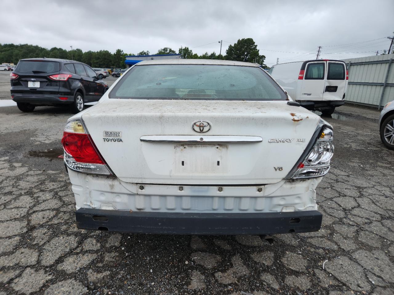 2005 Toyota Camry Le VIN: 4T1BF32K85U610053 Lot: 70873345