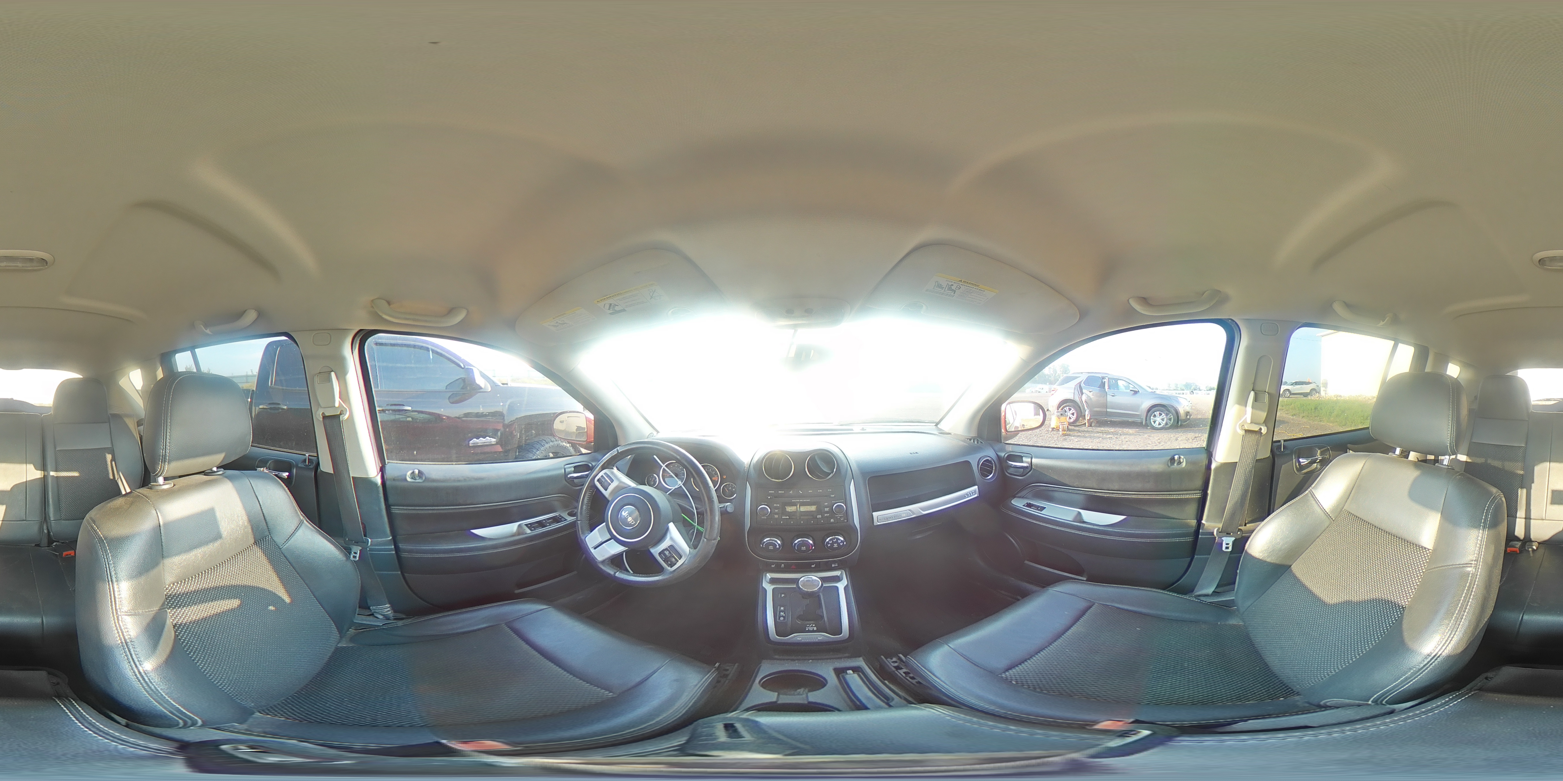 2017 Jeep Compass Latitude VIN: 1C4NJDEB1HD121614 Lot: 67962535