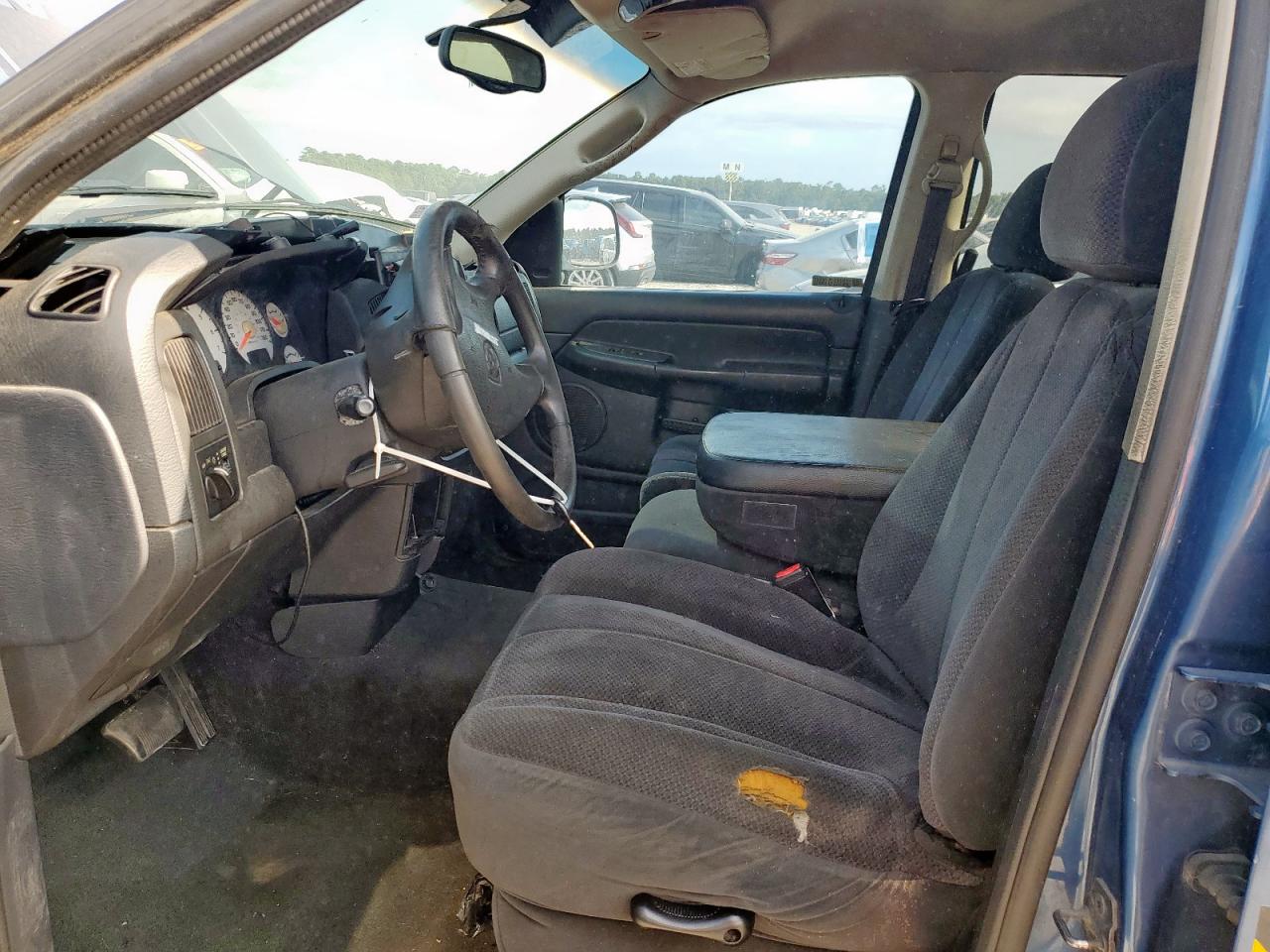 2002 Dodge Ram 1500 VIN: 3D7HA18N72G148267 Lot: 68643805