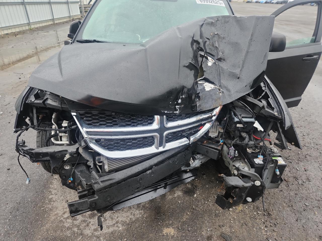 2017 Dodge Journey Se VIN: 3C4PDCAB3HT614057 Lot: 69992625