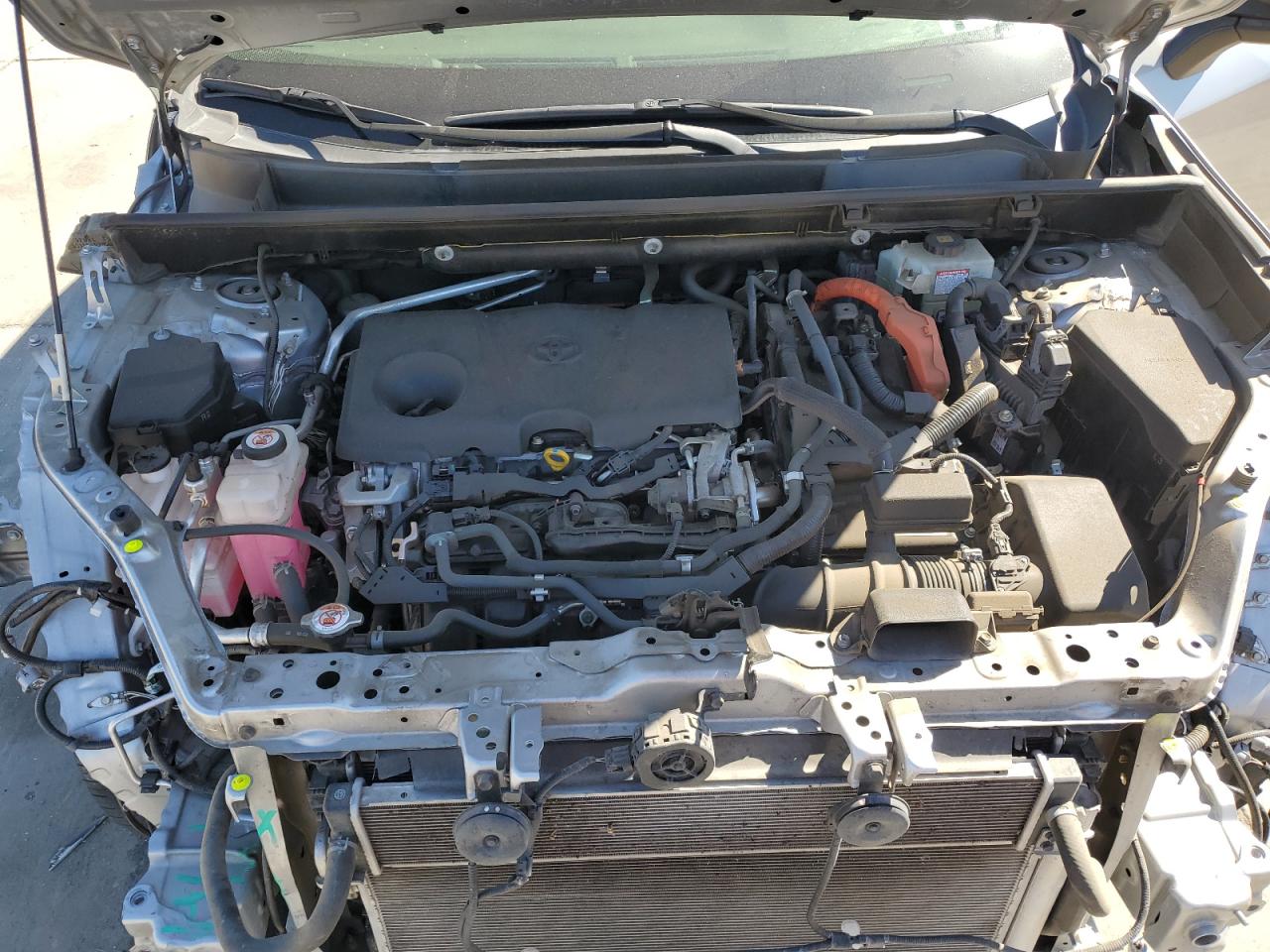 2020 Toyota Rav4 Xse VIN: JTMEWRFV4LJ046540 Lot: 69461305