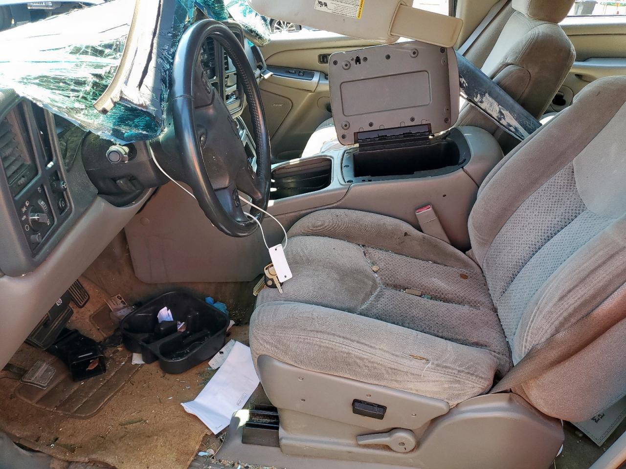 2005 Chevrolet Suburban C1500 VIN: 1GNEC16Z05J109933 Lot: 70501335