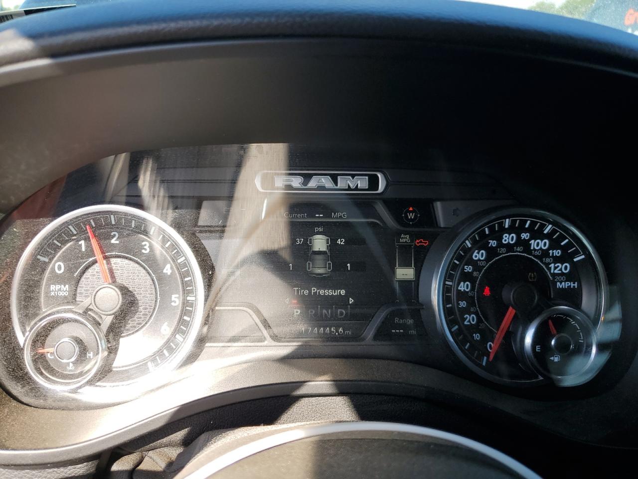 2019 Ram 1500 Big Horn/Lone Star VIN: 1C6SRFFT4KN797711 Lot: 69580125