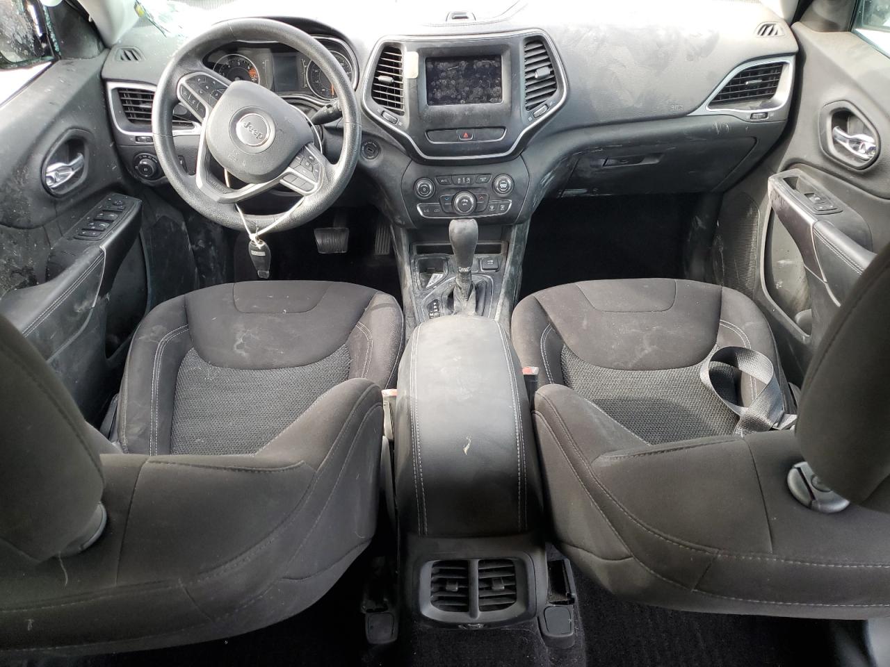 2019 Jeep Cherokee Latitude VIN: 1C4PJLCB5KD247455 Lot: 67794785