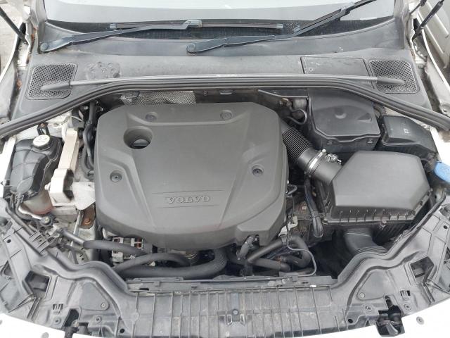 2015 VOLVO S60